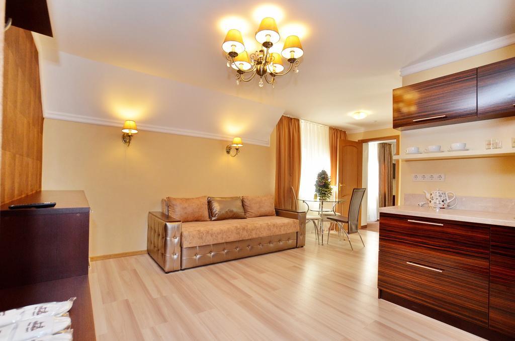 בוקובל Chaban Aparthotel חדר תמונה
